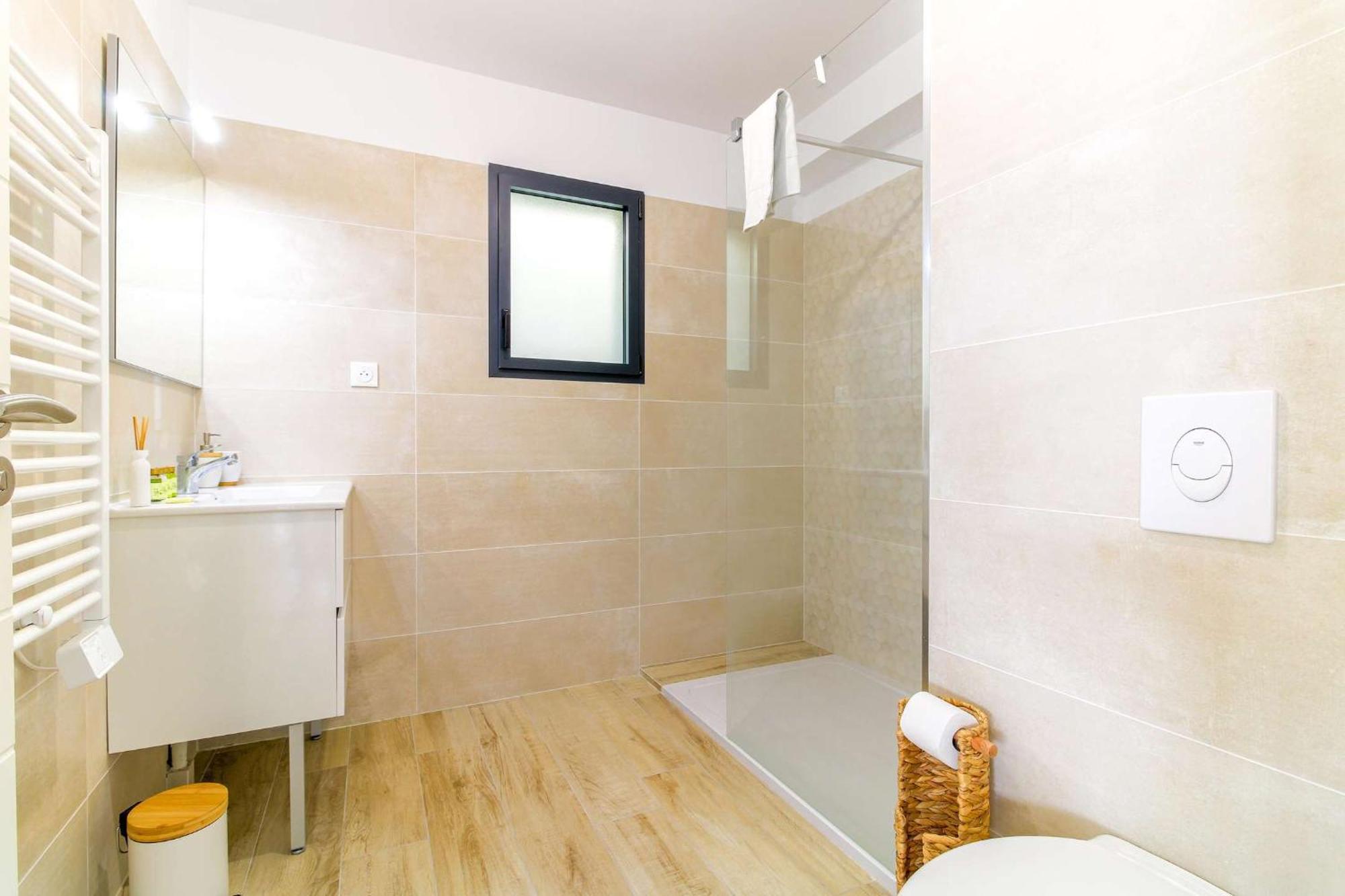 Select'Sohome - Joli Appartement Avec Jardin Privatif Et Parking - Capnat-F08 บอร์มส์-เลส์-มิโมซาส์ ภายนอก รูปภาพ