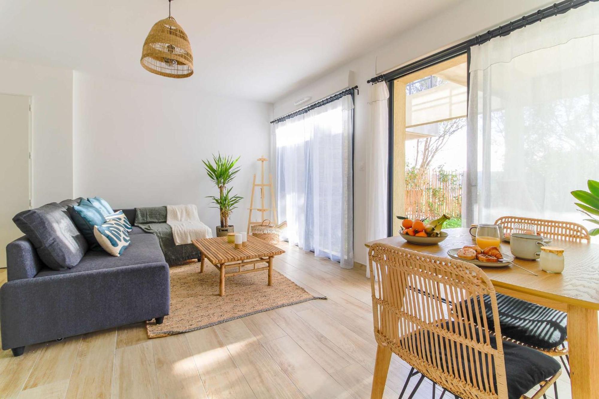 Select'Sohome - Joli Appartement Avec Jardin Privatif Et Parking - Capnat-F08 บอร์มส์-เลส์-มิโมซาส์ ภายนอก รูปภาพ